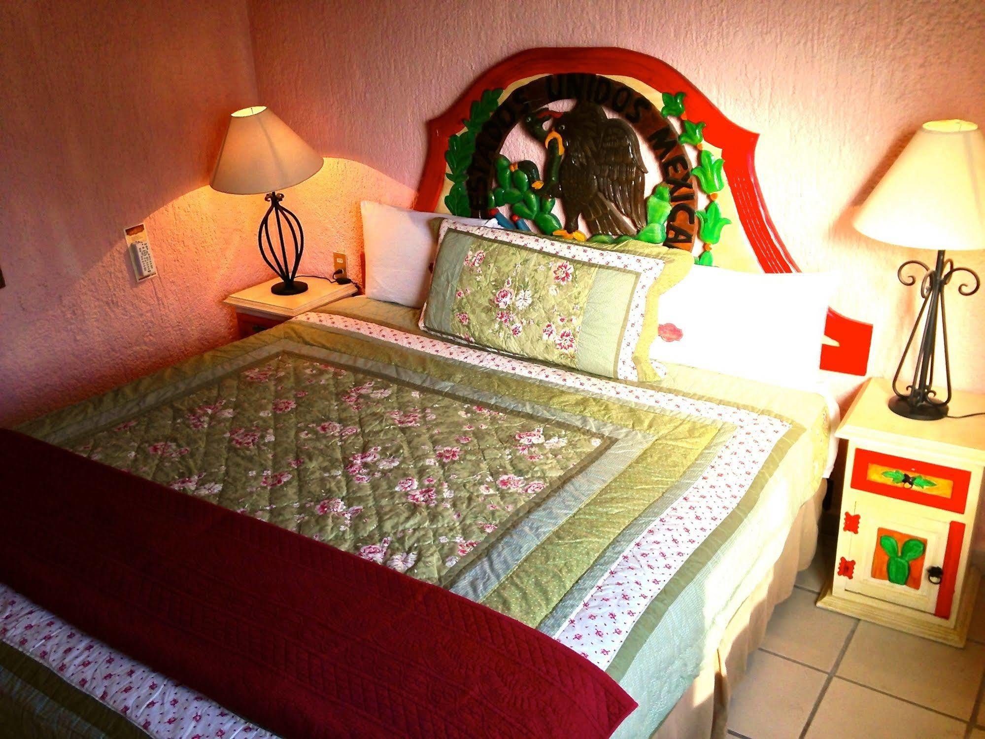Hotel Mi Pueblito Tonalá エクステリア 写真