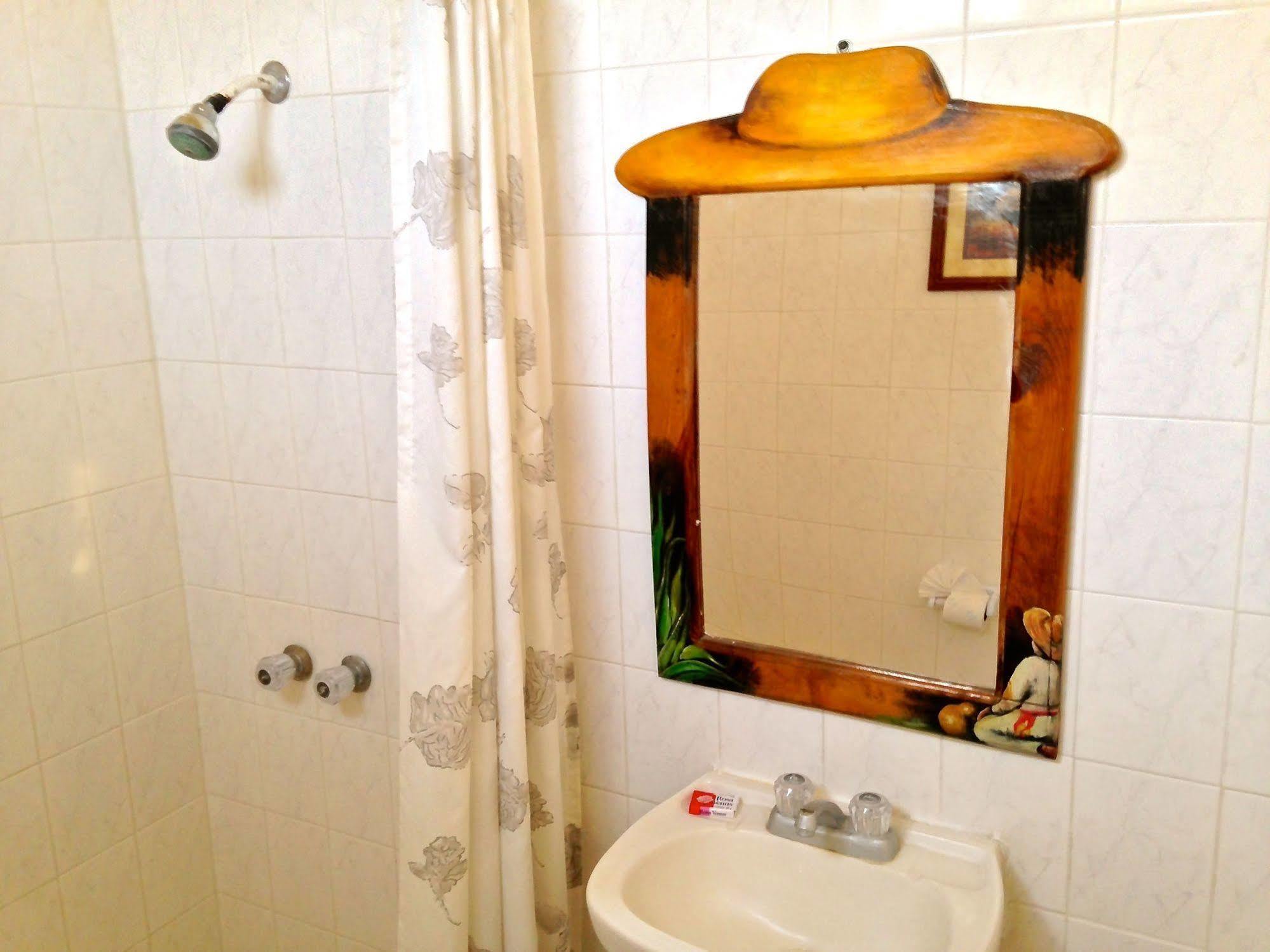 Hotel Mi Pueblito Tonalá エクステリア 写真