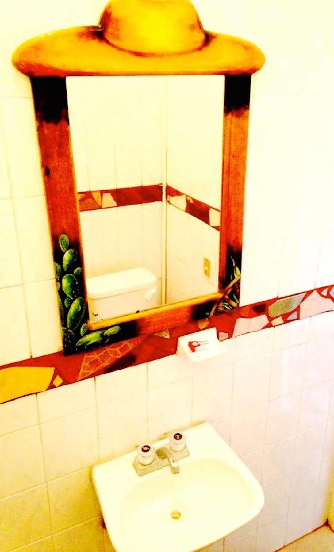 Hotel Mi Pueblito Tonalá エクステリア 写真