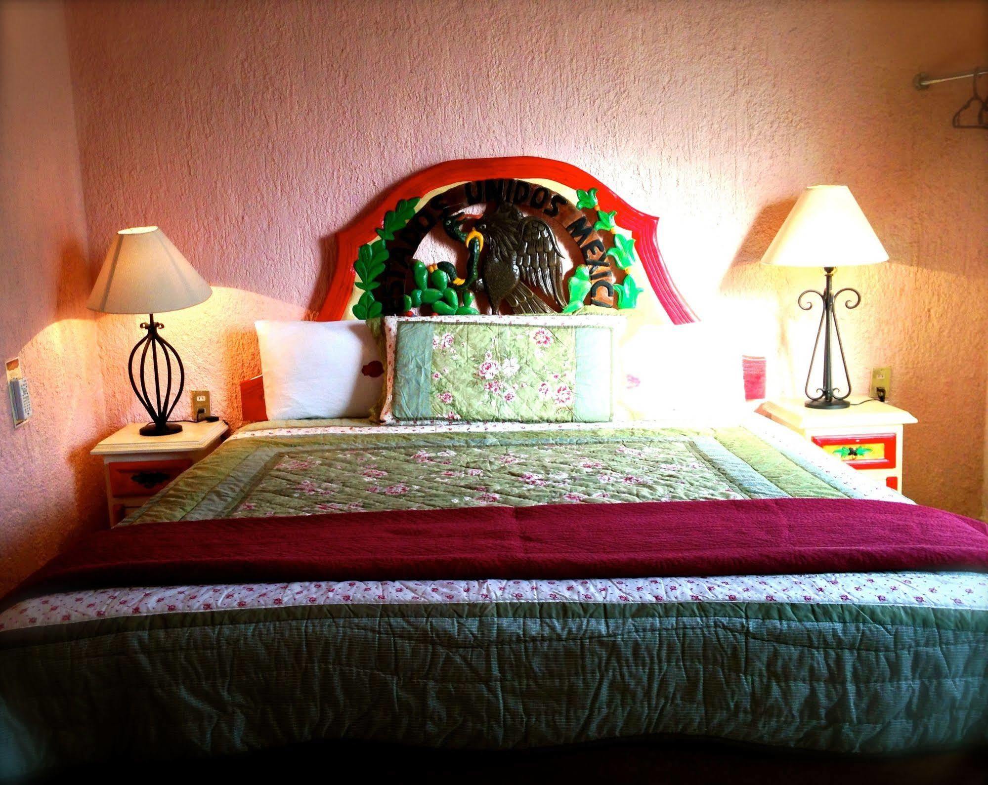 Hotel Mi Pueblito Tonalá エクステリア 写真