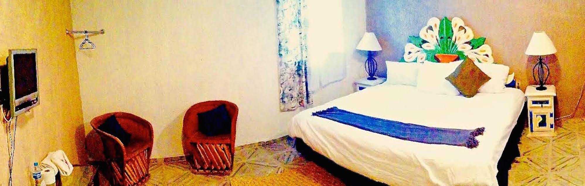 Hotel Mi Pueblito Tonalá エクステリア 写真